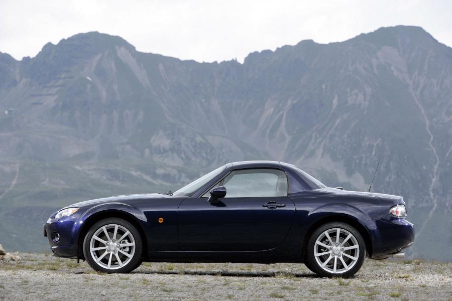  Mazda MX-5 Roadster Coupe 2006 года  (фото 163 из 212)